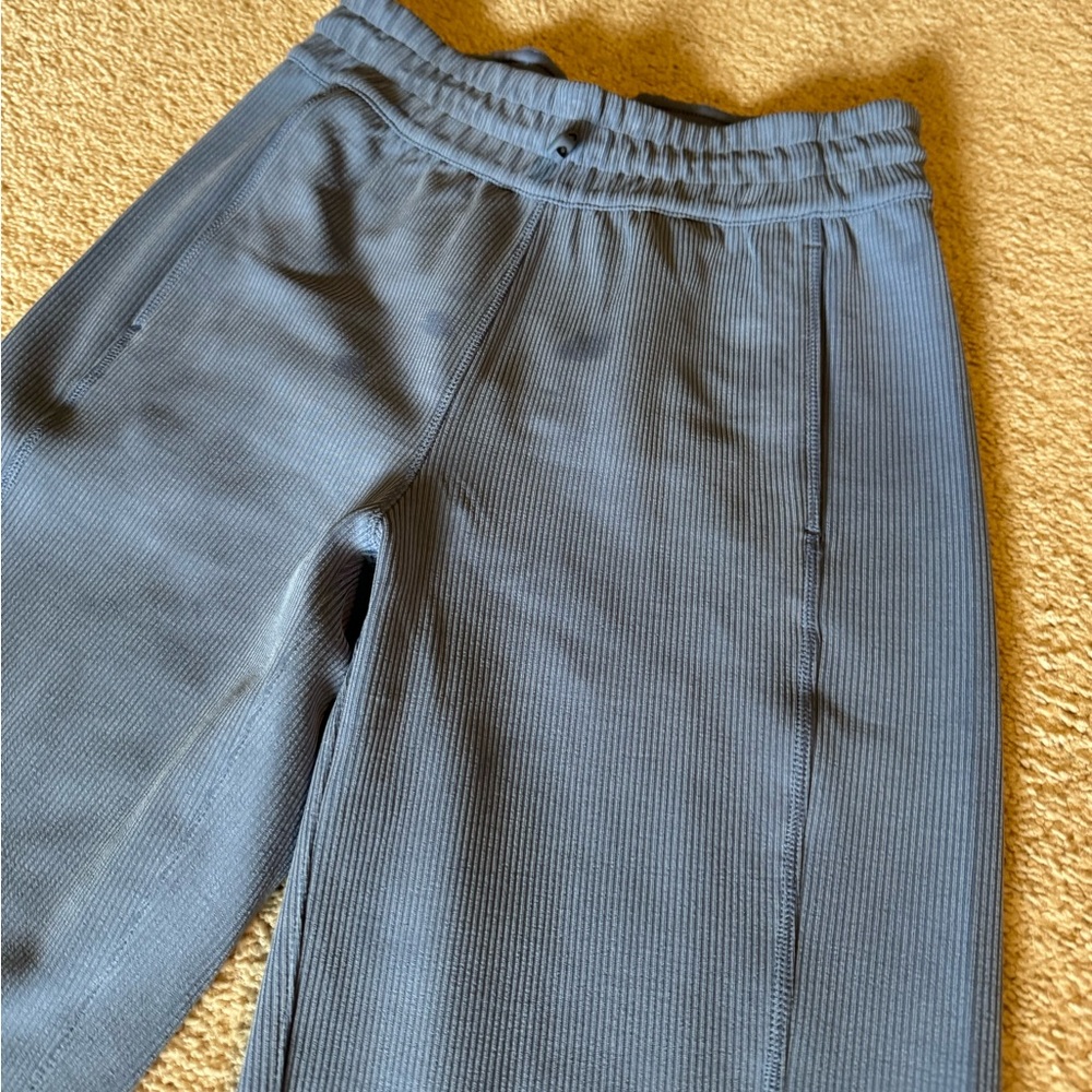 Lululemon Ribbed softstream pant